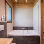 Bernard Chalet *