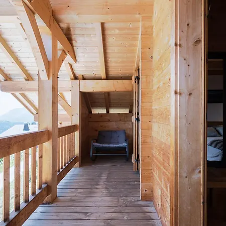 Bernard Chalet *