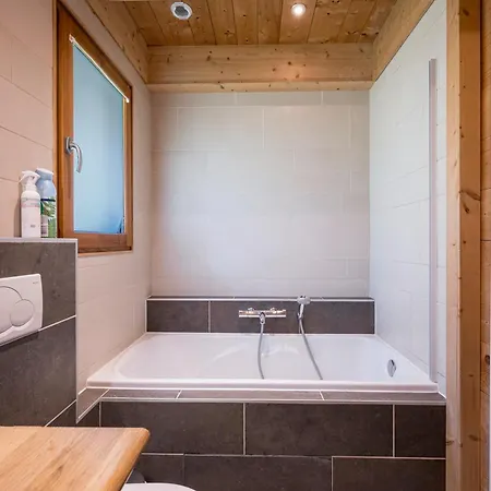 Bernard Chalet *